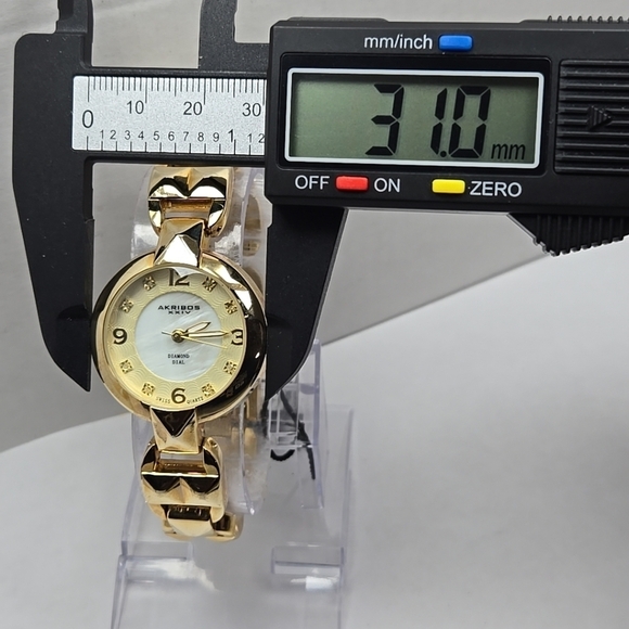 Womens Akribos XXIV Diamond Dial Quartz Gold Tone Watch New Battery AK755YG main image 8